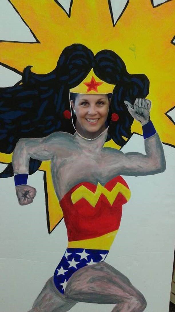 Linda Hernandez dressed as the superhero Wonder Woman